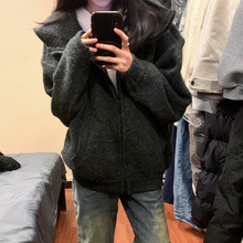 灰色连帽超好看厚毛衣女款2025新款冬季穿搭慵懒感针织衫外套