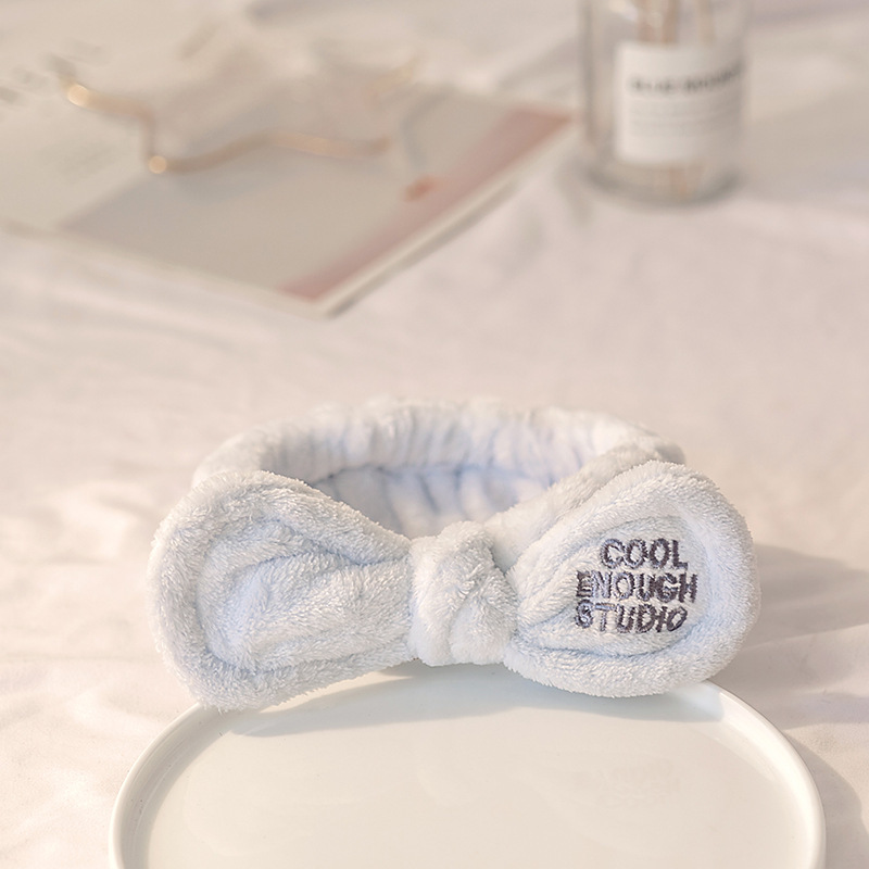[Pequeño al por mayor] estilo coreano Super lindo bordado coral terciopelo arco yoga maquillaje cara lavado banda de pelo
