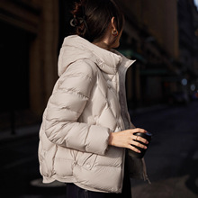 原创设计感米白色连帽90鸭绒羽绒服短款外套女冬季妈妈装大码宽松
