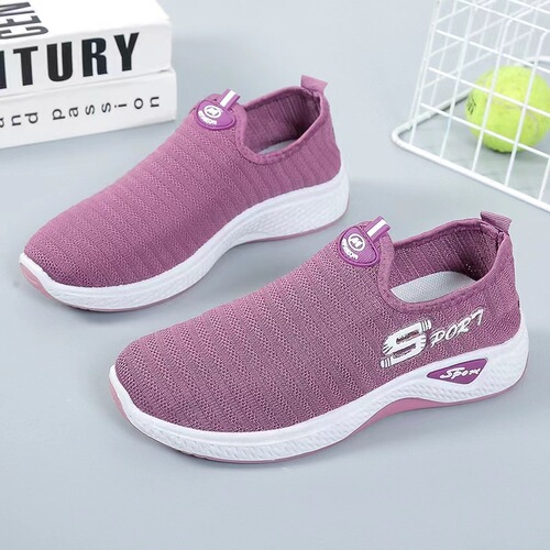 Shoes for Girls 2024 New Versatile Summer Flying Mesh Shoes Street Stall Casual Sports Trendy Shoes for Women Spring and Autumn Wholesale