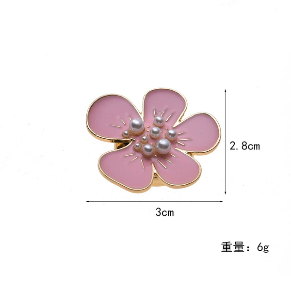 Pink flower collar button