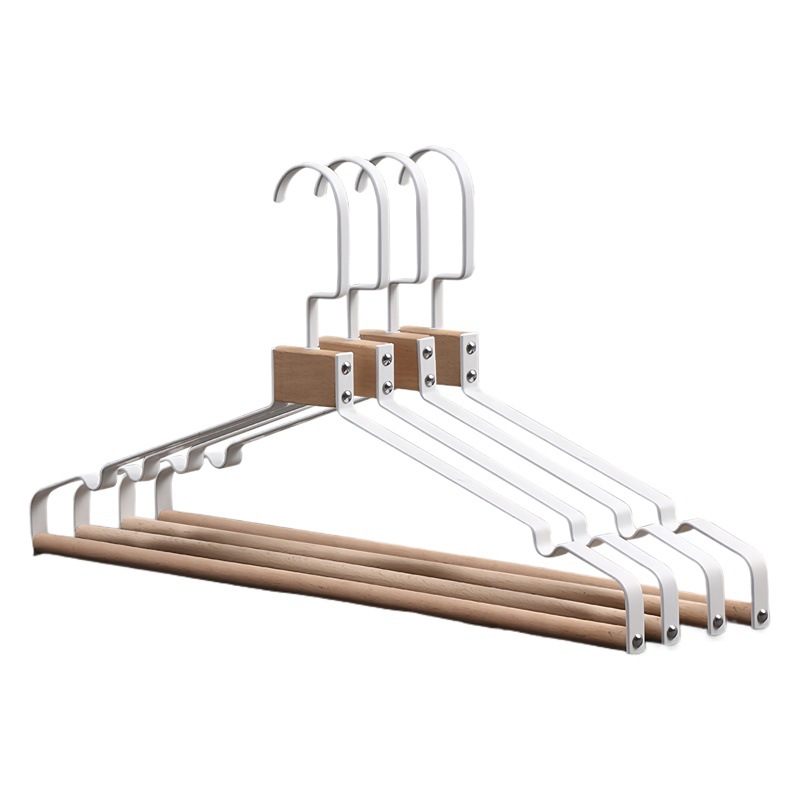 Percha de hierro de metal percha de ropa para el hogar multi-funcional anti-caída traje rack ancho hombro sin costuras anti-hombro esquina percha de ropa