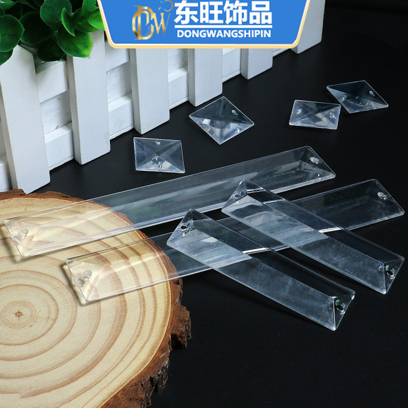 Double-Hole Square Beads, Long Ice Strips, Triangular Strips, Bead Curtains, Door Curtains, Beading Materials, Wedding Ceiling Decorations, Hotel Hanging Curtains Double-Hole Square Beads, Long Ice Strips, Triangular Strips, Bead Curtains, Door Curtains, Beading Materials, Wedding Ceiling Decorations, Hotel Hanging Curtains