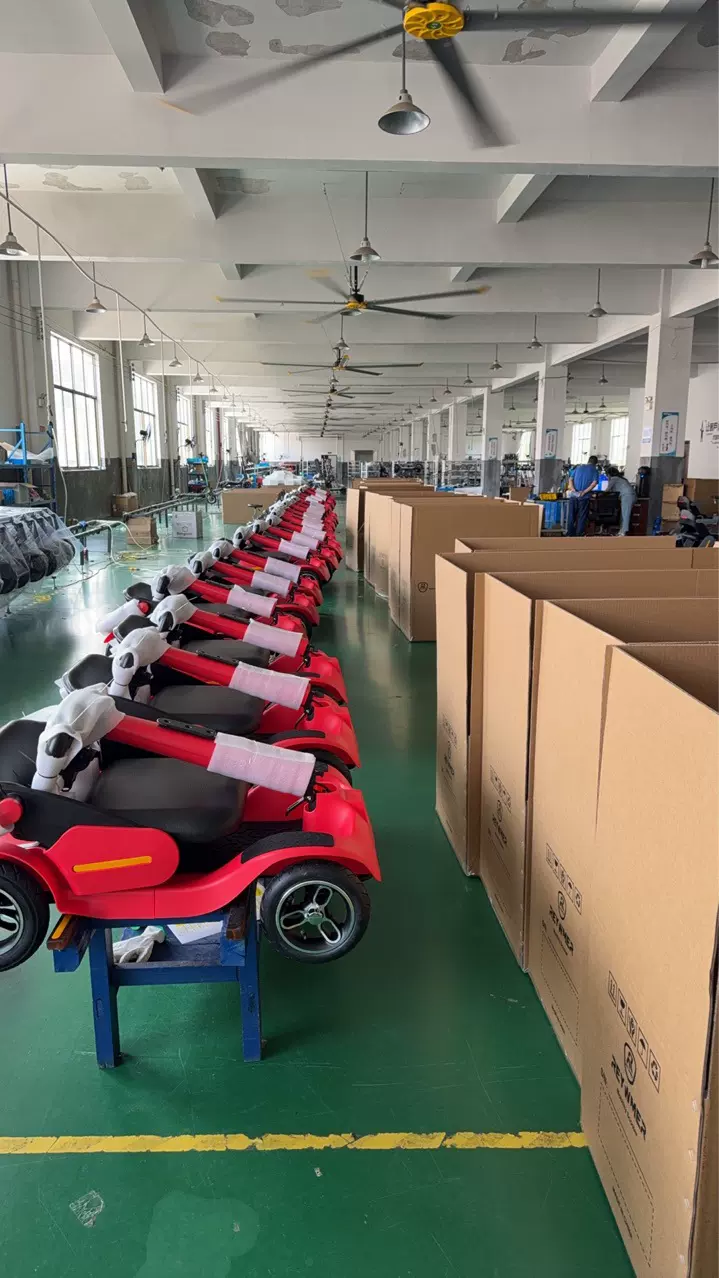 恰恰熊 老年代步车 四轮电动滑板车无基础轻松上手 日常代步小能