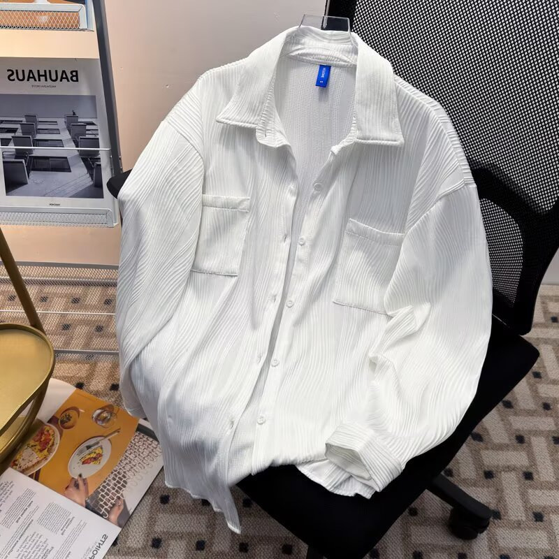 Cool and comfortable, pleated, youth-style, long-sleeved shirt with a collar, unisex, simple design, 2026 new collection, trendy brand, loose fit, casual, and with a good drape