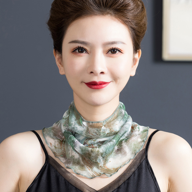 라이트 그린 잉크 페인팅
