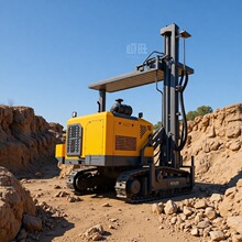 履带潜孔钻机 露天矿用空压机一体潜孔钻车 高风压履带式潜孔钻机