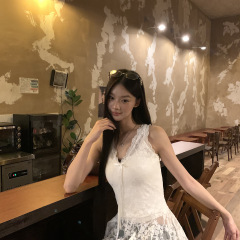 吊带背心女2025新款辣妹穿搭白色蕾丝内搭风情万种无袖上衣