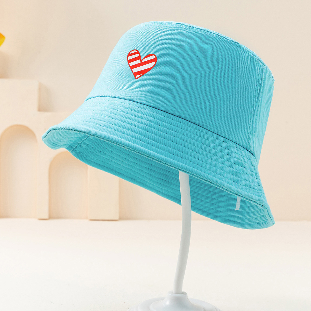 128g Weight Bucket Hat Hats Type Daily Occasion Cotton Material Heart Shape Pattern All Seasons Season Women'S Gender Heart Design Simple Style Style Wide Eaves Rim Women's Simple Style Heart Shape Heart Wide Eaves Bucket Hat 2