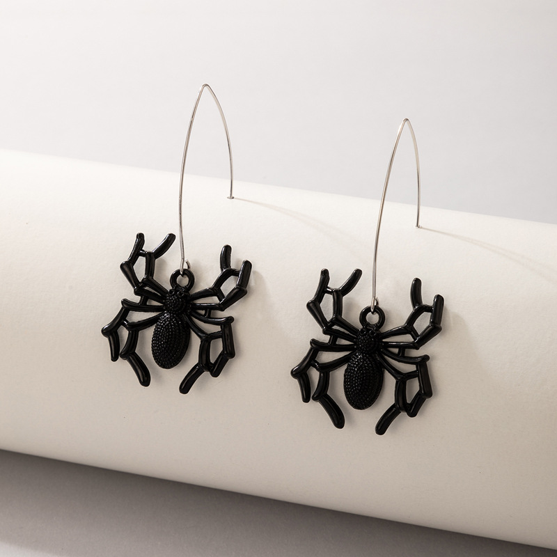 Los Pendientes De Animales De Araña Negra De Halloween Venden Al Por Mayor Joyería Nihaojewelry display picture 1