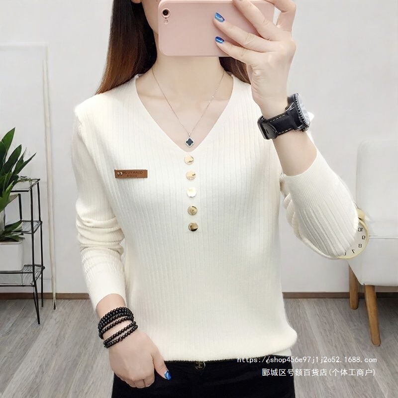 Thickened collar, suitable for wearing in August, women's new autumn collection, stylish knitted sweater, long-sleeved top, versatile