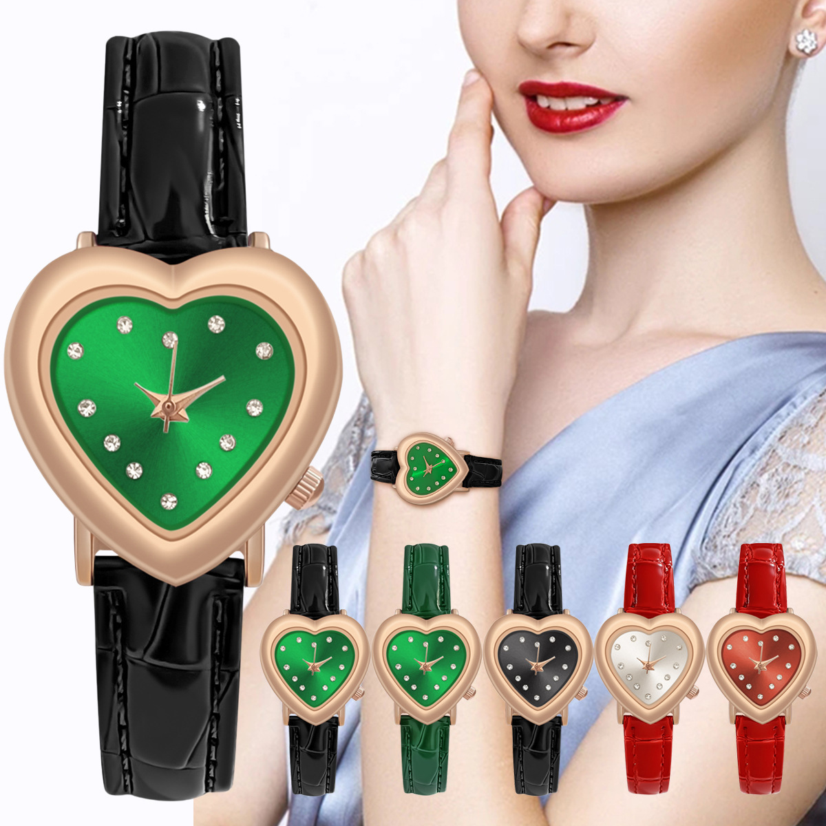 New hot-selling fashion love small green watch light luxury heart-shaped women's watch in stock wholesale a generation of hair