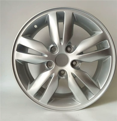 Sonata 8 Mistra 16inch Santa – Hub - 16inch-tucson