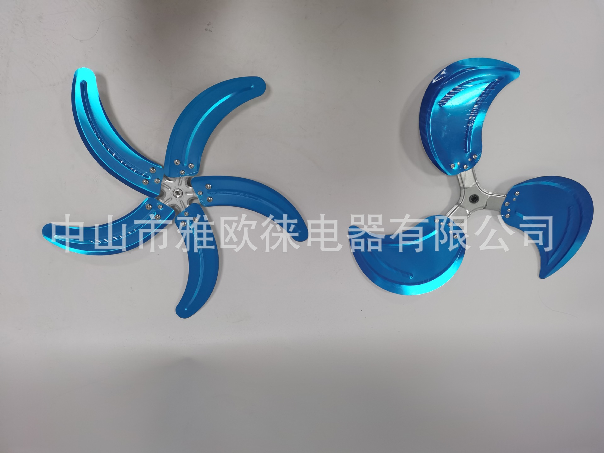 Fábrica al por mayor 18 pulgadas ventilador 3 - en - 1 ventilador industrial de alta potencia ventilador de suelo fuerte viento 110V220V