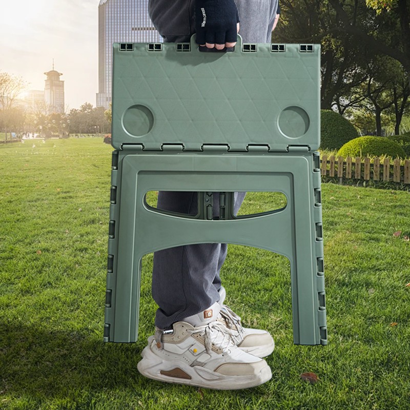 New Outdoor Foldable Plastic Stool Adult Folding Portable Fishing Small Folding Chair
