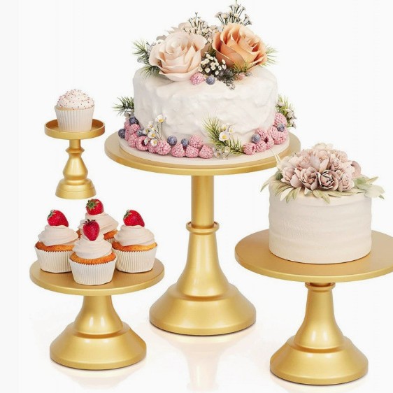 Soporte de pastel hueco dorado creativo transfronterizo accesorios de boda mesa de postres decoración tienda de postres combinación de soporte de pastel de dim sum
