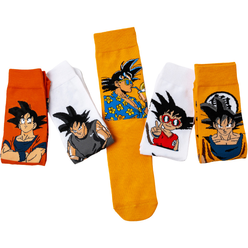 Four Seasons Anime Dragon Ball Calcetines de moda Calcetines para hombres Dragon Ball para hombres Fabricantes de algodón para mujeres Fabricante de Sun Wukong Calcetines de comercio exterior de tubo medio