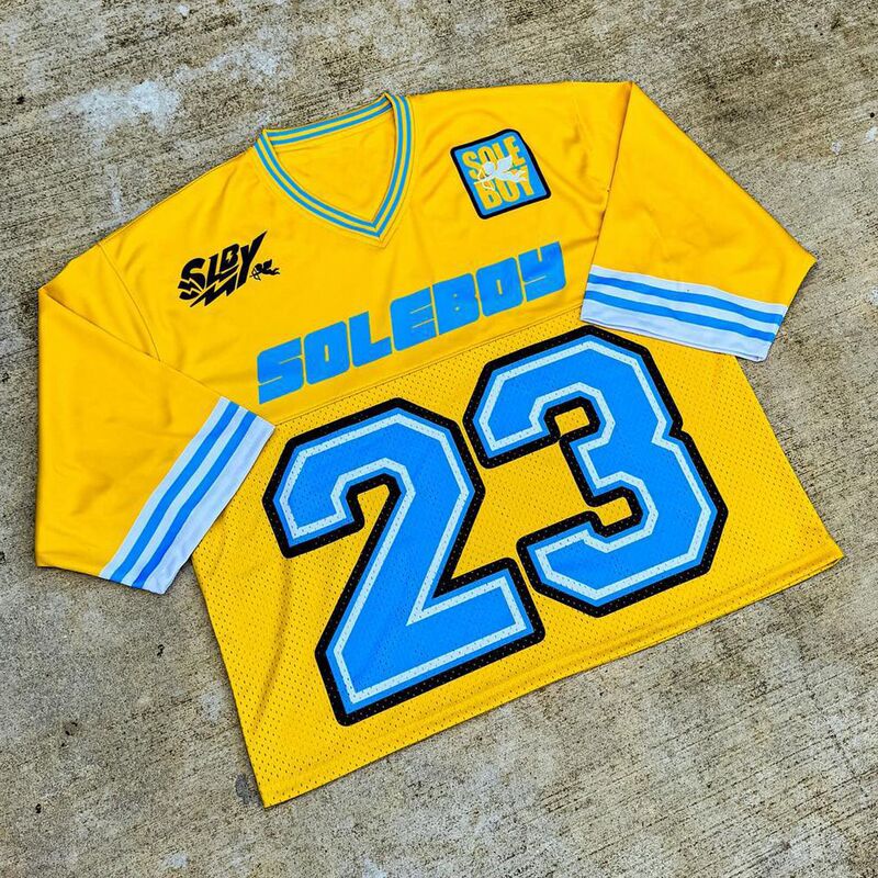 2025 外国貿易クロスボーダー Amazon ebay ヨーロッパとアメリカの紳士服新しい若者ルーズ V ネックスポーツ T シャツ|undefined