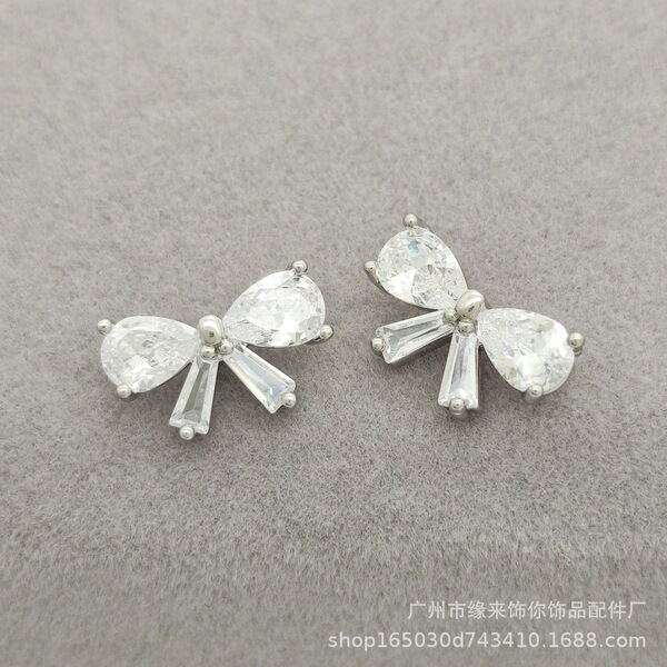 copper accessory with zircon with bow