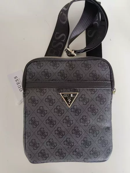 New Model Guess Foreign Trade 2026 New European and American Style Crossbody Men's Bag with Printed Triangle Logo, Zipper, Fashionable Shoulder Bag for Men