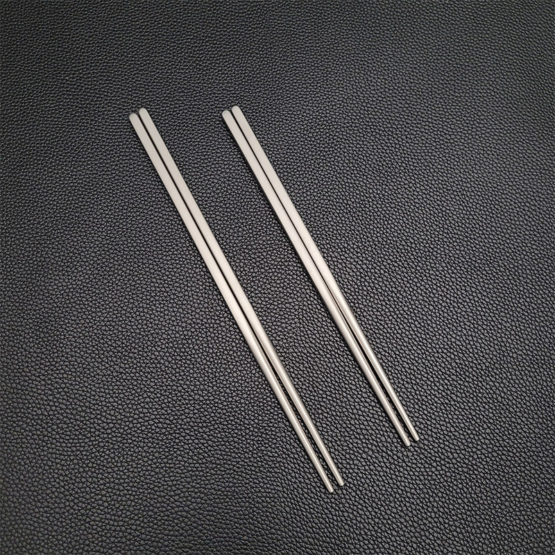 티타늄 정화 스테인리스 반원형 젓가락 가정용 단열 중공 젓가락 서양식당용 무광 미끄럼 방지 곰팡이 방지 젓가락 티타늄 식기