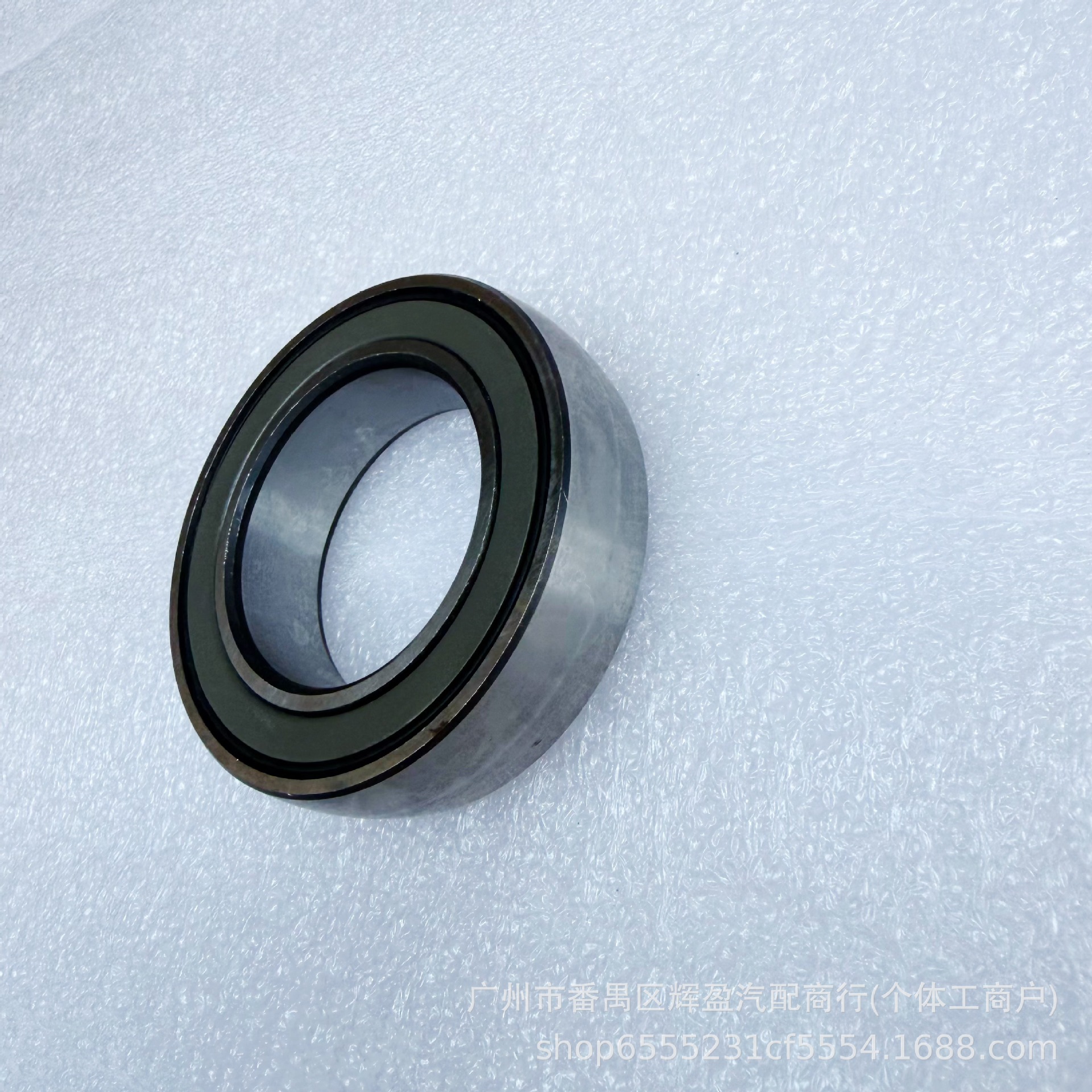 6G913C083AA is suitable for the right front half-shaft bridge bearing of the Land Rover Freelander 2, Range Rover Evoque, and Discovery Sport