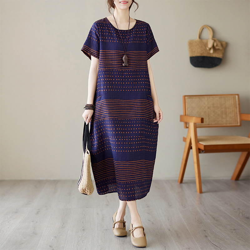 Vintage Stripe Printed dress Women's Loose Long Short-sleeved Summer New Arrival Middle-aged Mother Printed Long Dress Round Neck