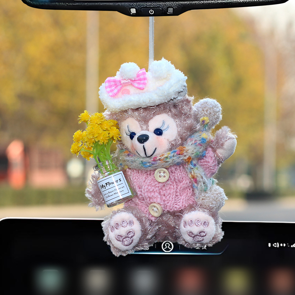 2025 nuevos colgantes de automóviles de peluche lindos muñecas de peluche decoración de automóviles colgantes de espejo retrovisor mujer