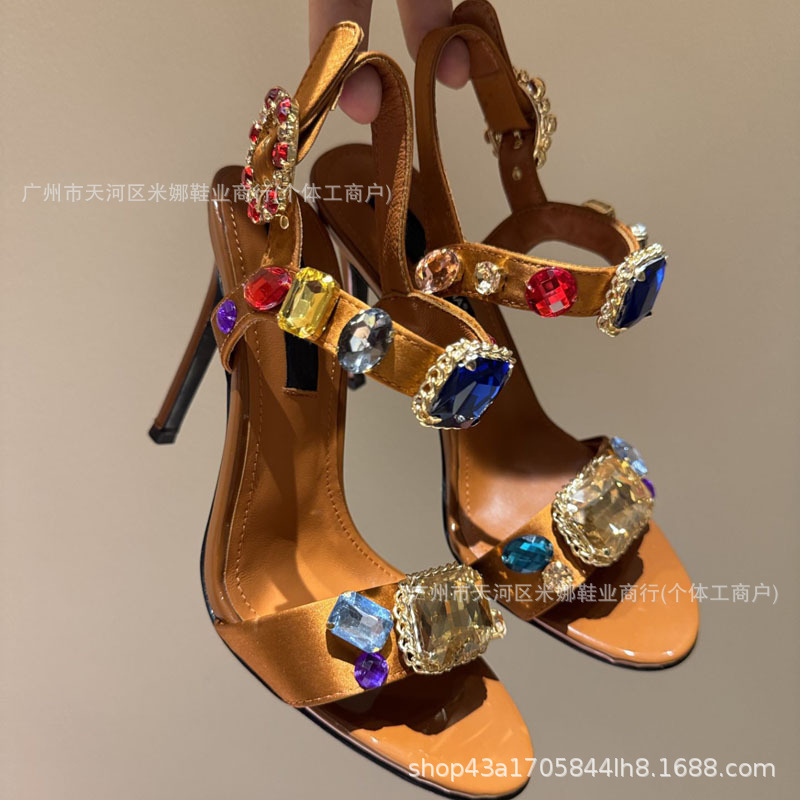High-End Quality 2026 Summer New Style Genuine Leather Large Gemstone Italian Court-Style Stiletto High-Heeled Sandals for Elegant Women High-End Quality 2026 Summer New Style Genuine Leather Large Gemstone Italian Court-Style Stiletto High-Heeled Sandals for Elegant Women