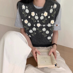 百搭马甲毛衣立体钩花上衣秋季时尚穿背心韩系叠通勤针织新款宽松