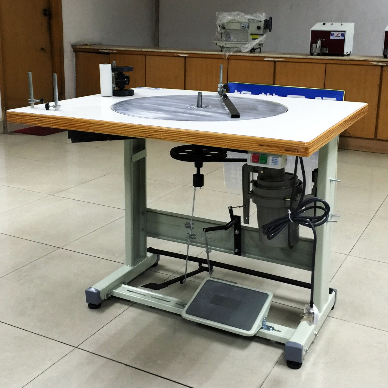 ���̾������������װ��֯�������60�̾�