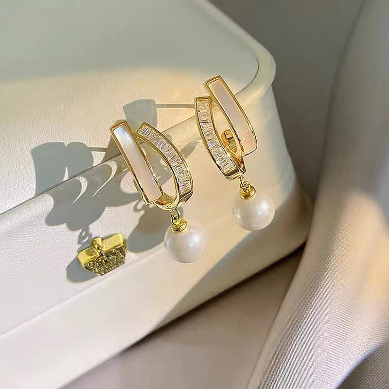 2A803 white (3)