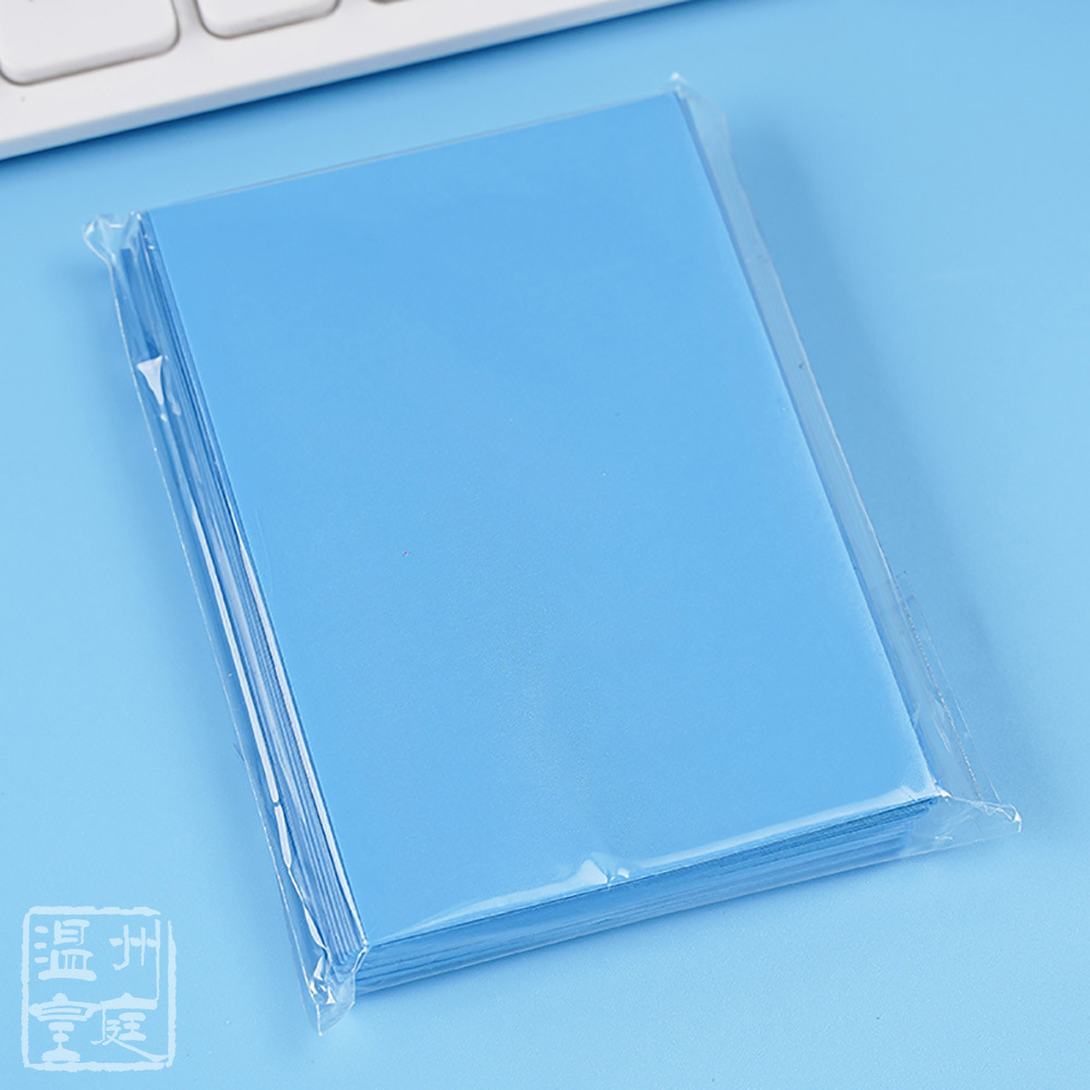 Venta al por mayor láser estrellado 20 película de tarjeta de seda color esmerilado Tarjeta de dos capas cubierta de la tarjeta de película transparente de doble capa película de la tarjeta palomitas de maíz