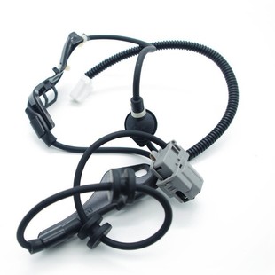 89516-0D110 Is Suitable for Toyota Car Rr/ Abs Sensor Compatibility