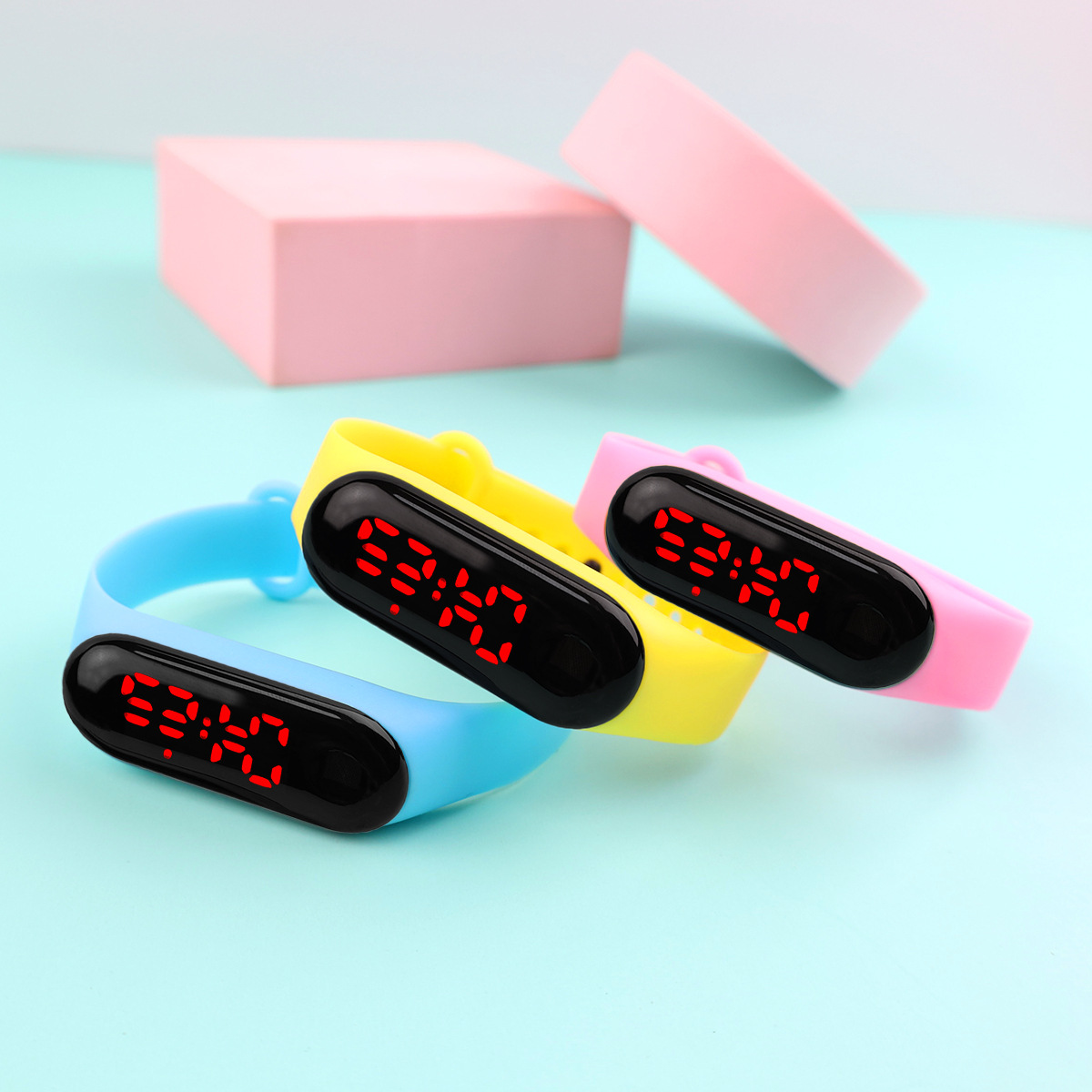 Factory Wholesale Cross-Border Electronic Watches New Model Portable Student Sports Bracelet Waterproof Silent Electronic Watch