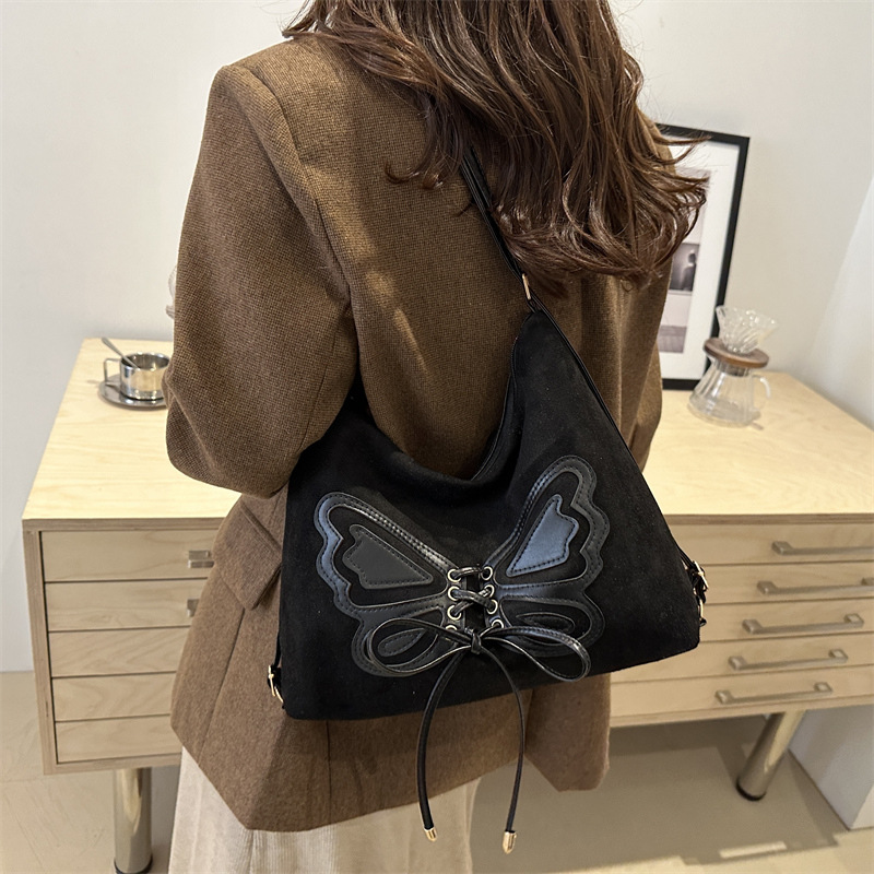 Mochila de arco de gran capacidad para mujeres 2024 invierno nuevo retro mochila de hombro de alta calidad bolsa de viaje