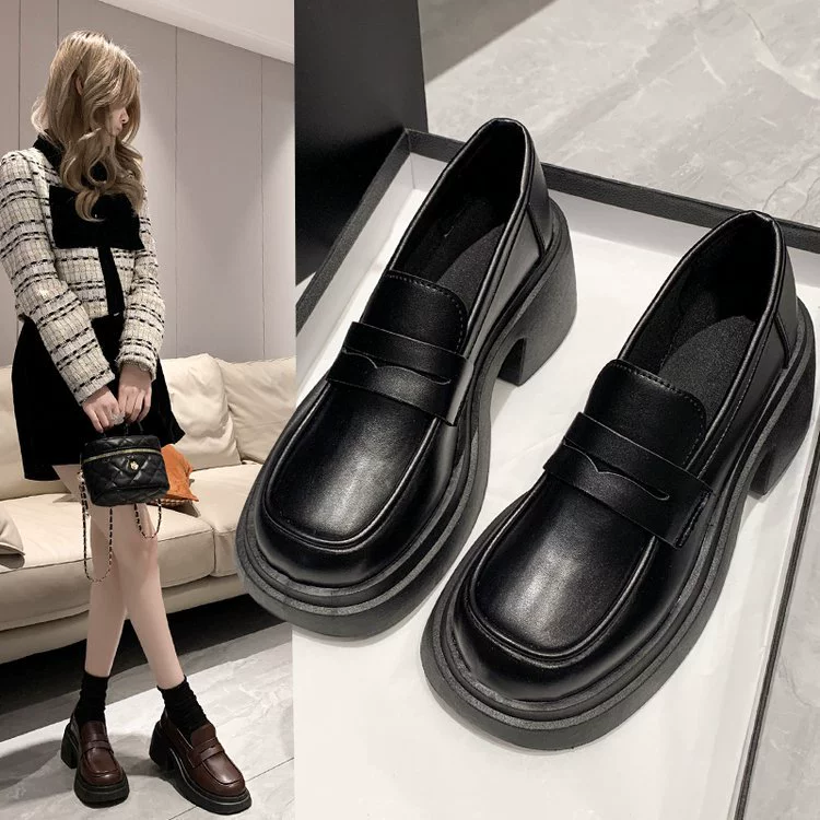 Французские лоферы на толстой подошве в стиле ins, Женская Новая повседневная женская обувь 2023 года, универсальная черная британская кожаная обувь с большим носком