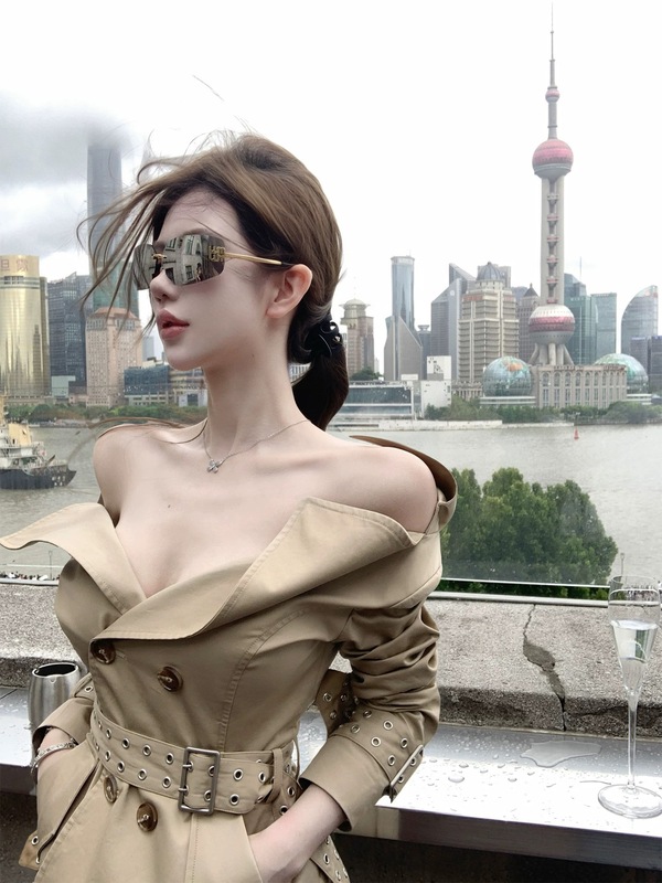 kubiliv经济上行复古大翻领收腰双排扣小个子短款风衣外套女|undefined