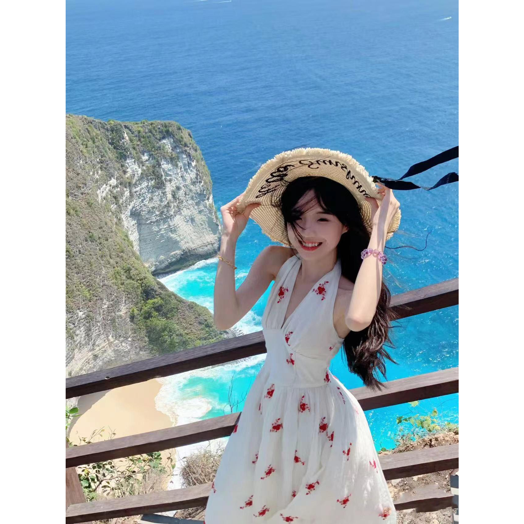 퓨어 러블리 스타일 홀터넥 드레스 자카드 허리 슬리밍 비치 스커트 백리스 딥 브이넥 롱 스커트 여성 스커트