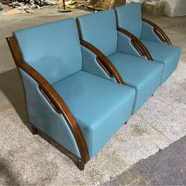 高端多人位等候沙发医院门诊公共区域候诊三人位排椅软包带扶手