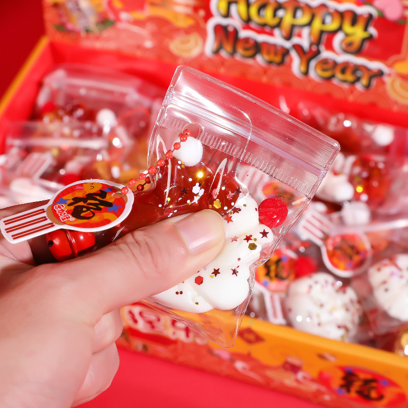 B Año Nuevo pequeña nariz ga colgante pellizco pellizco colgante bolso colgante taza de agua colgante pellizco reducción de presión fábrica de venta directa