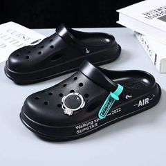 Men's Holeshoes 2023 New Couple Thick Sole Slippers with Caps Non-slip Casual Soft Bottom Beach Shoes