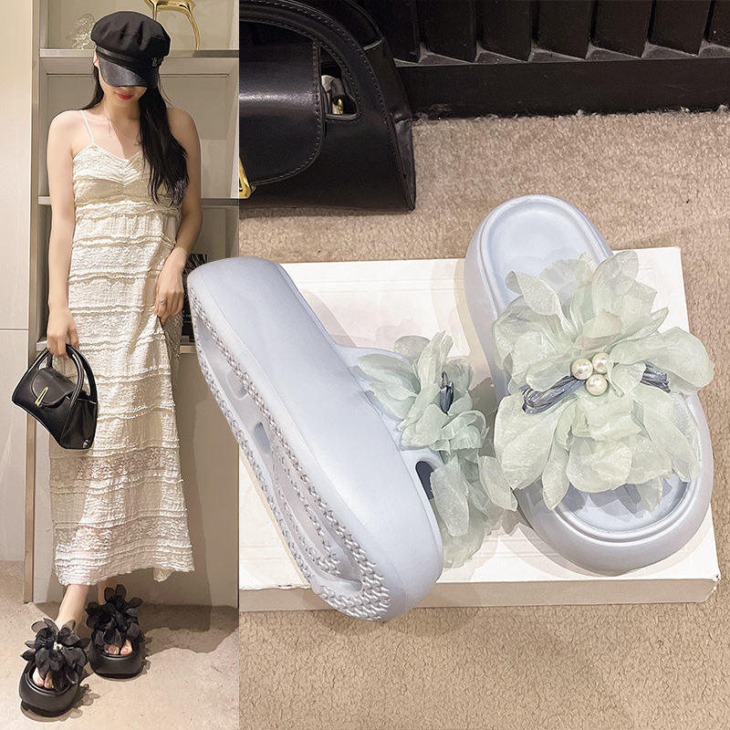 Summer Height-increasing Shit-feeling Thick Slippers French Imitation Pearl Mesh Flower Outer Wear Beach Non-slip Fashion Sandals