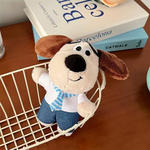 Trendy and cool leader dog doll pendant, cute couple cartoon plush doll, creative student schoolbag pendant keychain