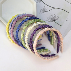 Korean Mori-style Hairband: Ethereal, Fairy-Like, Perfect for Outings—A Trendy, Minimalist, Versatile Korean-Style Headband with Bubble Pleats and Hair-Securing Design