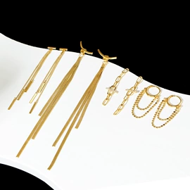 项链;耳钉;耳扣