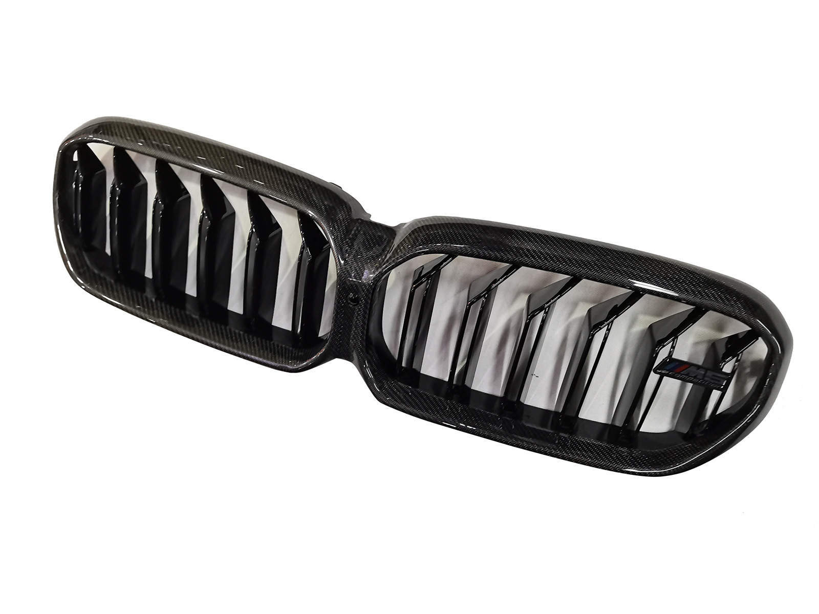 Suitable for Bmw 5 Series G30G38 Carbon Fiber Front Grille Modification Dual-Line Grille Integrated Type Original Replacement Style