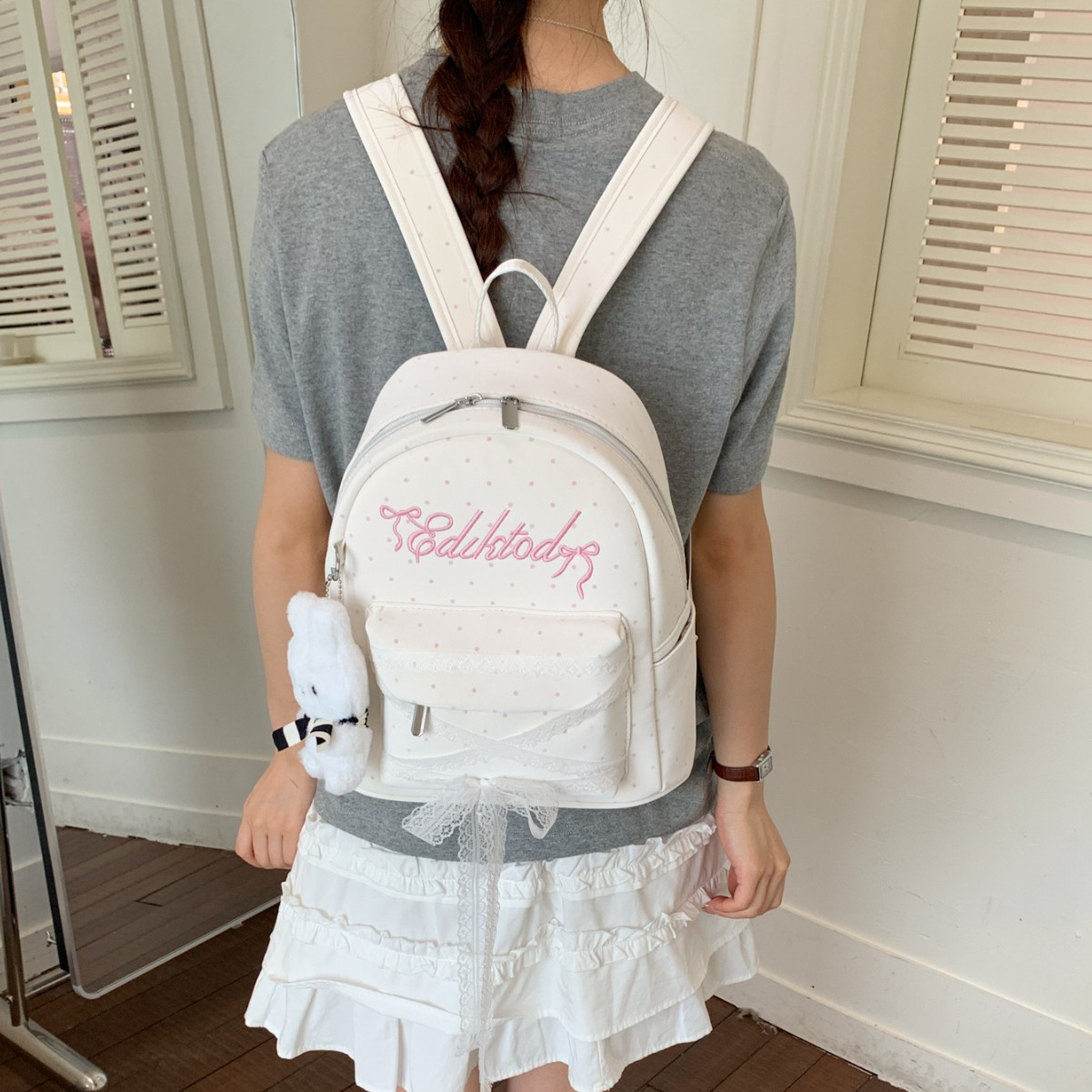 Mochila de letras onduladas para mujeres 2026 nuevo arco de encaje dulce mochila diaria mochila de verano ligera