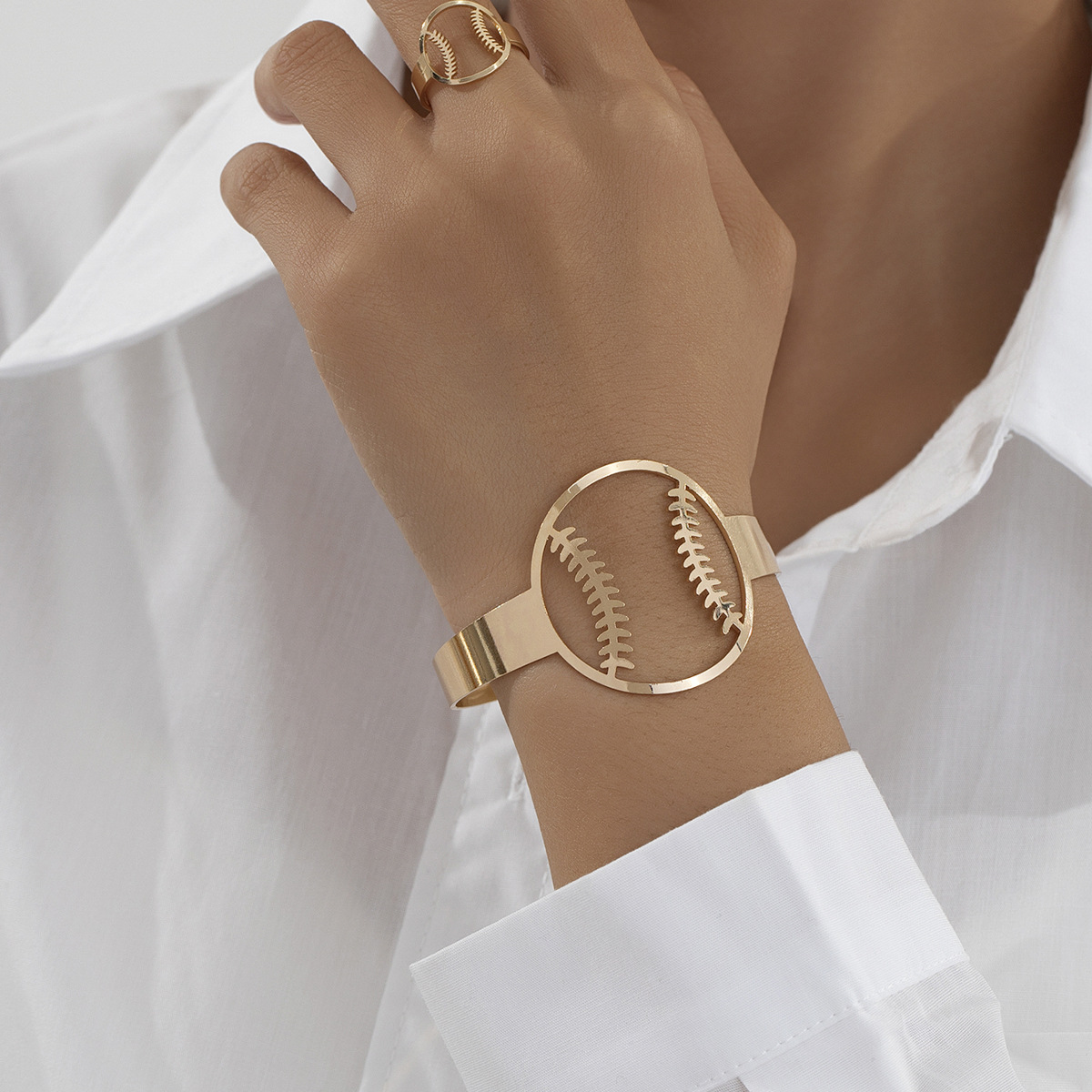 European and American cross-border jewelry fashion personality simple fashion holiday ring hollow round tennis shape bracelet set wholesale 