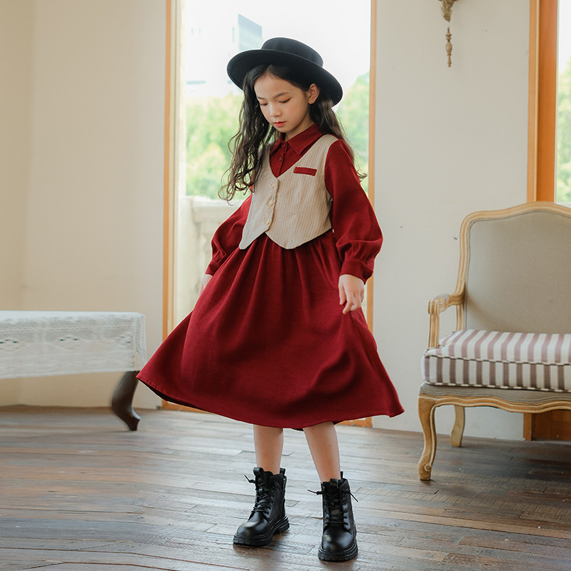 Estilo coreano falso chaleco a cuadros de dos piezas para niñas Vestido de manga larga estilo preppy Otoño e Invierno mono de color de contraste de solapa roja para niñas